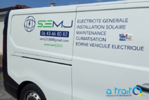 Marquage adhésif publicité sur utilitaire Trafic