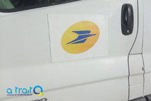 Plaques magnétiques pour marquage véhicule La Poste