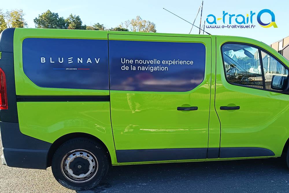 Flocage adhésif véhicule utilitaire