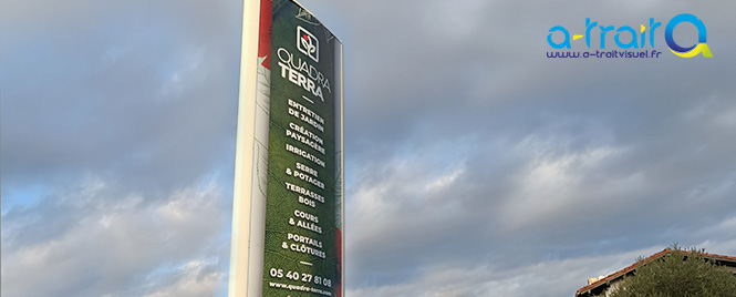 Signalétique totem 2 faces