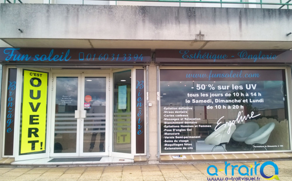 Enseigne vitrine et déco intérieure