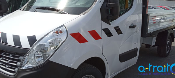Marquage adhésif EIFFAGE Renault Master