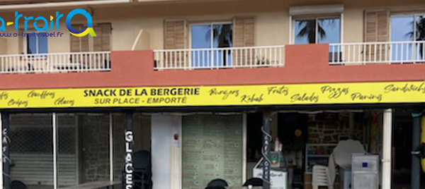 Panneaux pour enseigne surface aluminium, marquage en adhésif