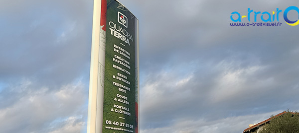 Signalétique totem 2 faces